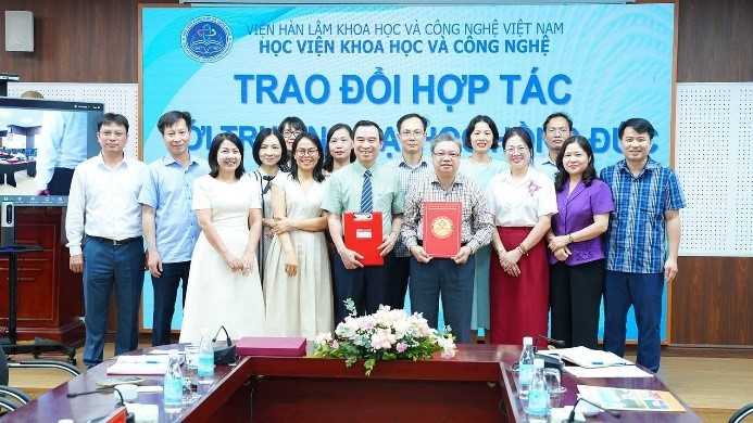 Học Khoa học vật liệu ở Trường Đại học Hồng Đức: Lối vào ngành bán dẫn đang "khát" nhân lực